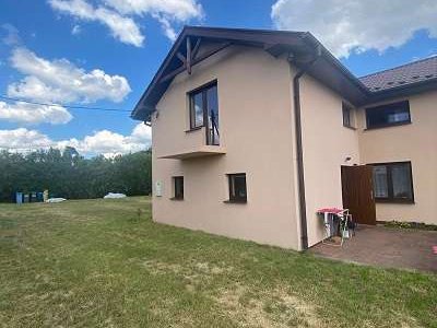 Dom parter z użyt. poddaszem o pow. 125m2, działka 1752m2, ok. Kalisza