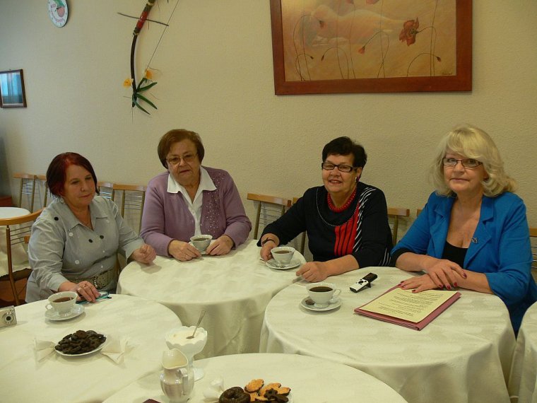 Od lewej: Wiesława Sipka, Danuta Odziemska, Helena Dziatkiewicz, Barbara Wrzesińska