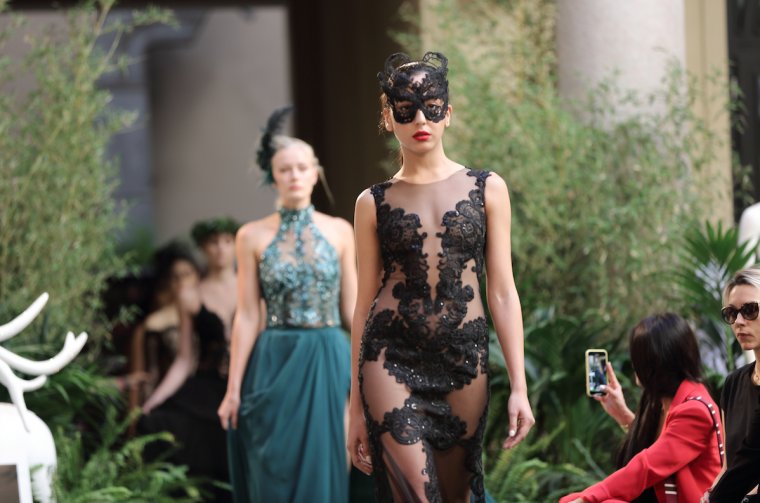 Modelki Mad Mood Fashion Week MILANO SS&#39;19 - w kreacjach Elżbiety Dominiak - DOMINIAK - DESIGN