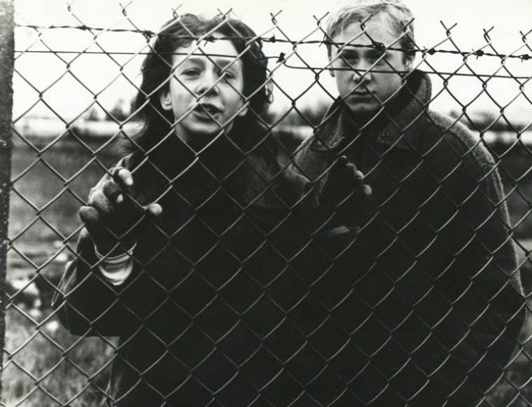 "300 MIL DO NIEBA", reż.M.Dejczer, 1989