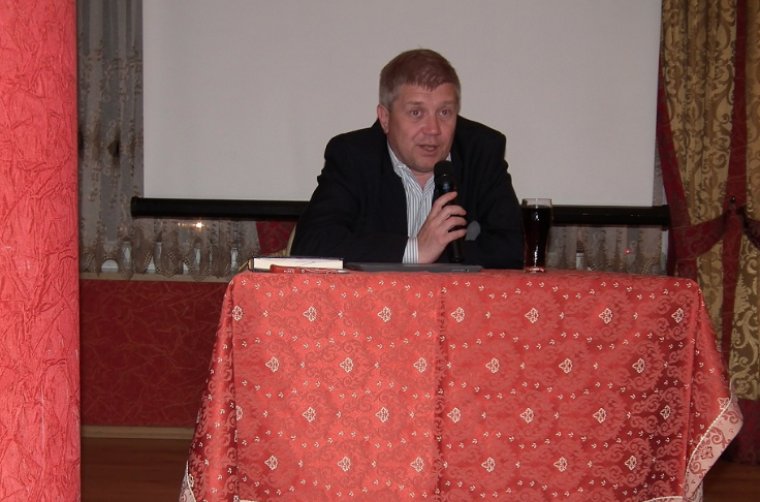 Prezes Związku Przedsiębiorców i Pracodawców - Cezary Kaźmierczak podczas spotkania z Kaliszanami - 24.01.2014